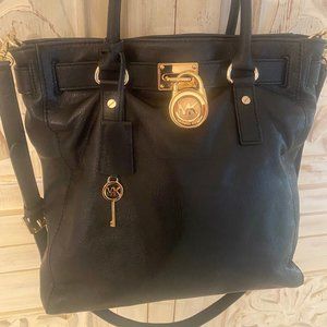 NEW Michael Kors Hamilton Satchel Shoulder Crossbody Leather Black Magnetic Snap